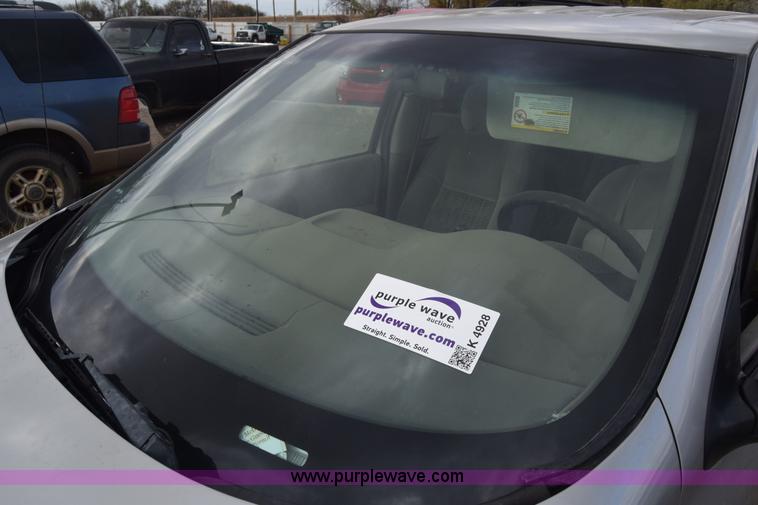 image for item K4928 2004 Chevrolet Venture van