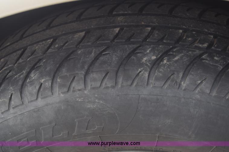 image for item K4928 2004 Chevrolet Venture van