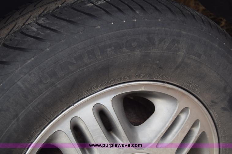 image for item K4928 2004 Chevrolet Venture van