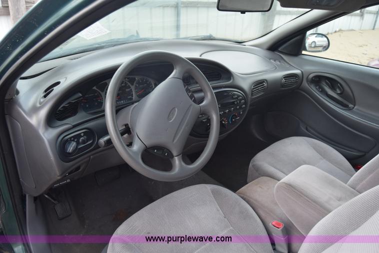 image for item K4929 1999 Ford Taurus SE