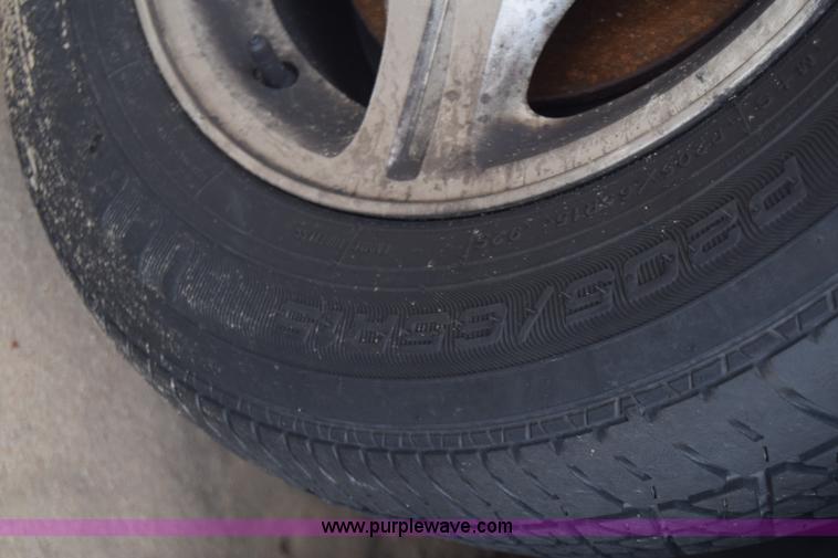 image for item K4929 1999 Ford Taurus SE