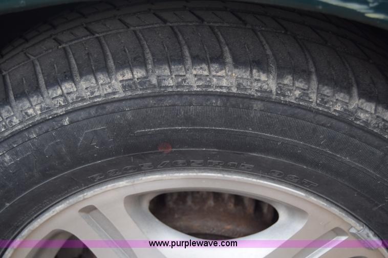 image for item K4929 1999 Ford Taurus SE