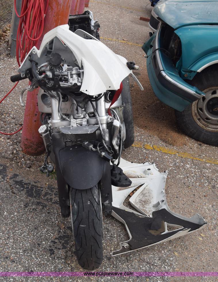 image for item K4930 2005 Kawasaki ZX600-J motorcycle