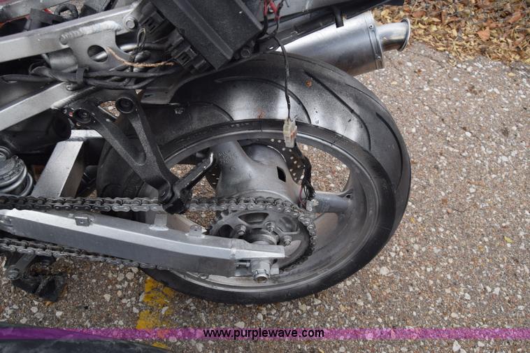 image for item K4930 2005 Kawasaki ZX600-J motorcycle