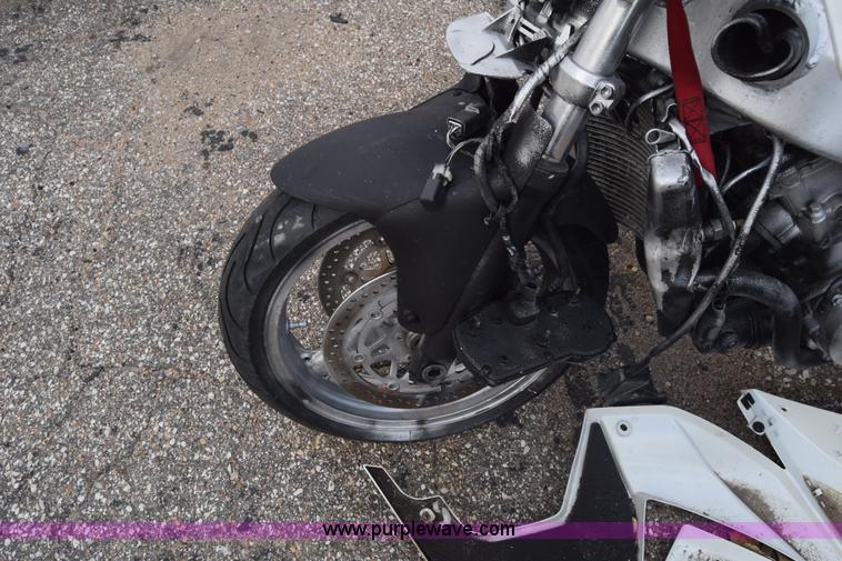 image for item K4930 2005 Kawasaki ZX600-J motorcycle