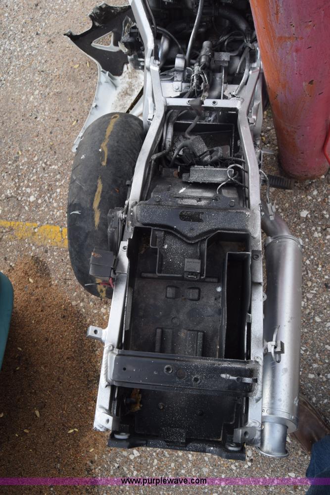 image for item K4930 2005 Kawasaki ZX600-J motorcycle