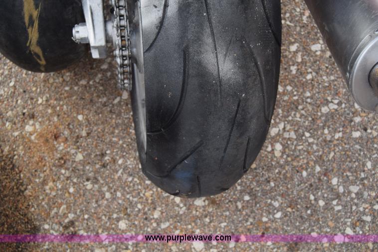 image for item K4930 2005 Kawasaki ZX600-J motorcycle