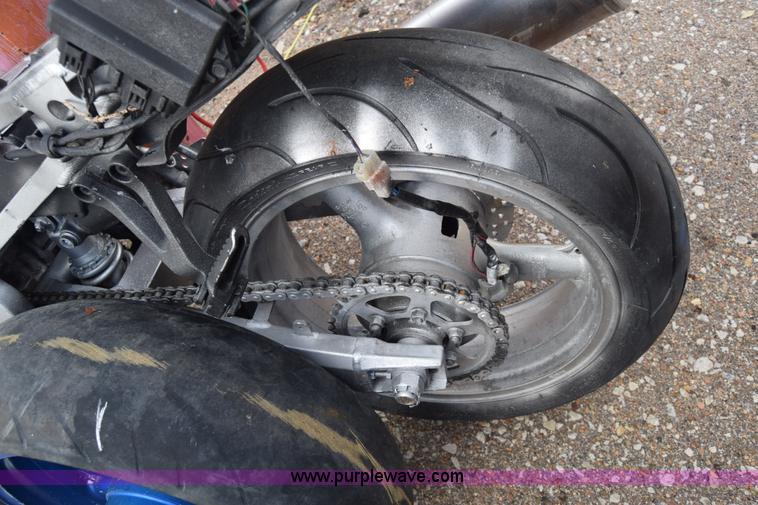 image for item K4930 2005 Kawasaki ZX600-J motorcycle