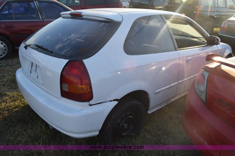 image for item K4932 1998 Honda Civic DX