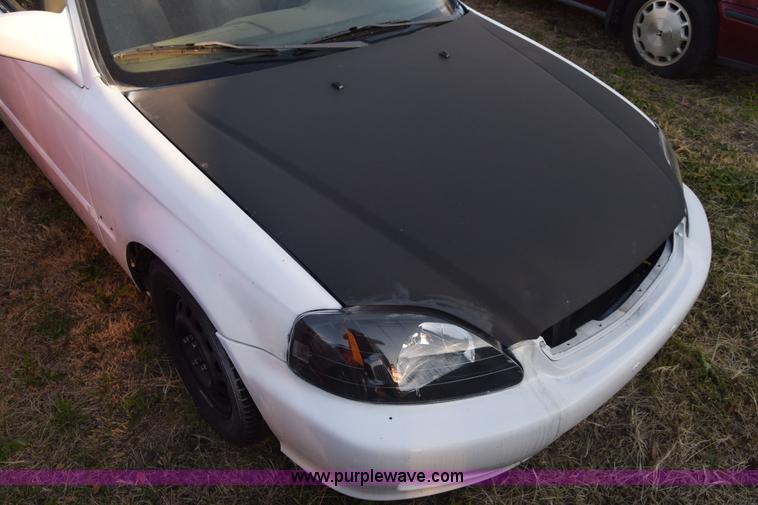 image for item K4932 1998 Honda Civic DX