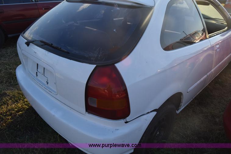 image for item K4932 1998 Honda Civic DX