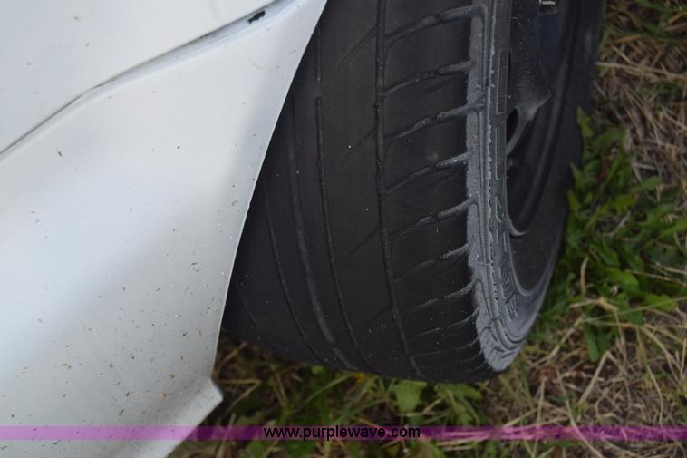 image for item K4932 1998 Honda Civic DX