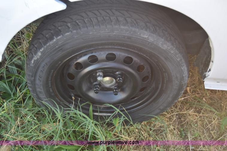 image for item K4932 1998 Honda Civic DX