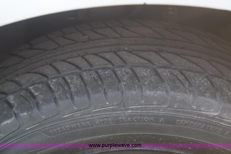 image for item K4932 1998 Honda Civic DX