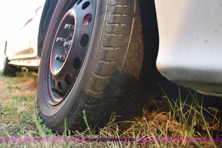 image for item K4932 1998 Honda Civic DX