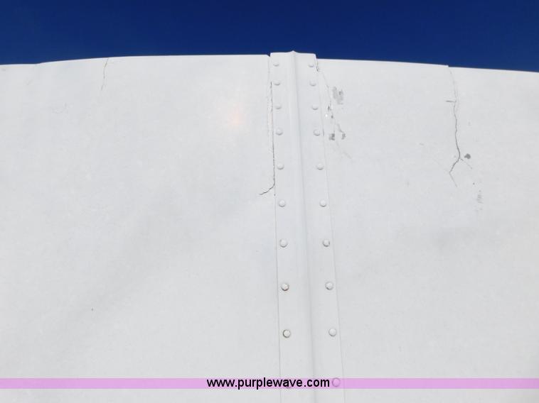 image for item AW9375 2001 Peterbilt 379 semi truck