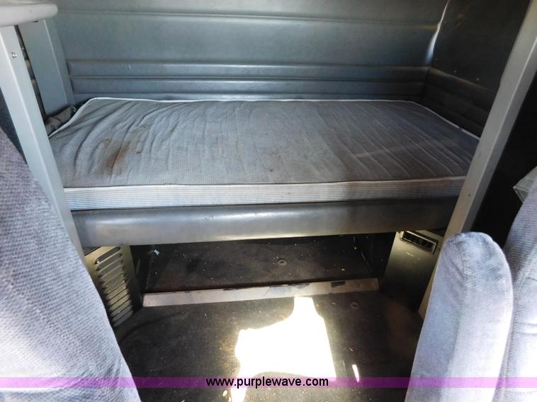 image for item AW9375 2001 Peterbilt 379 semi truck