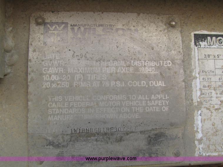 image for item H1220 1994 Wilson flatbed trailer