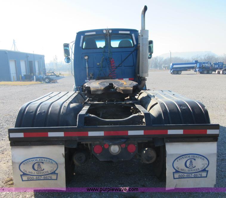 image for item I1851 2002 Sterling L9500 semi truck