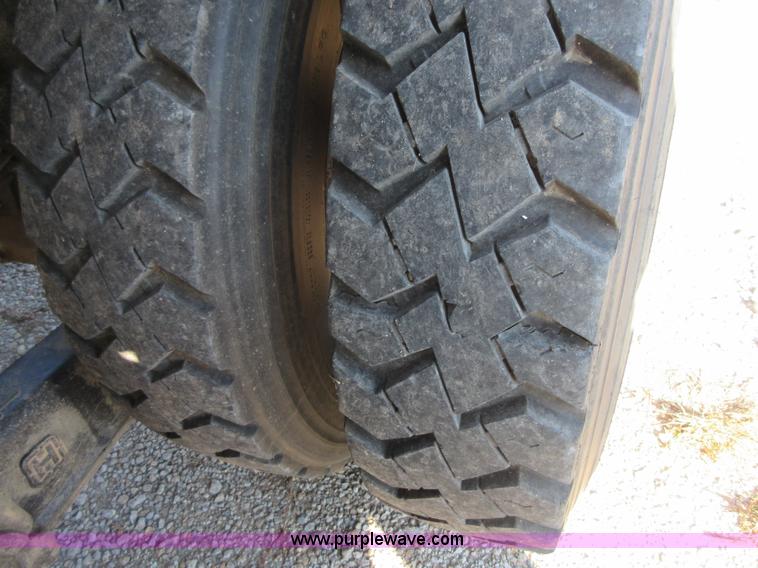 image for item I1851 2002 Sterling L9500 semi truck