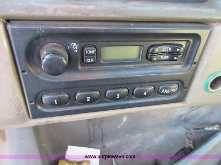 image for item I1851 2002 Sterling L9500 semi truck