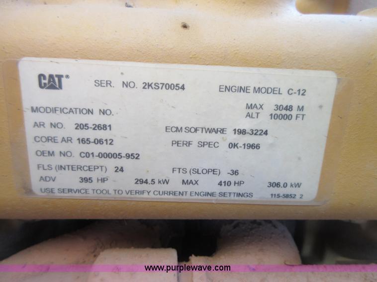 image for item I1851 2002 Sterling L9500 semi truck