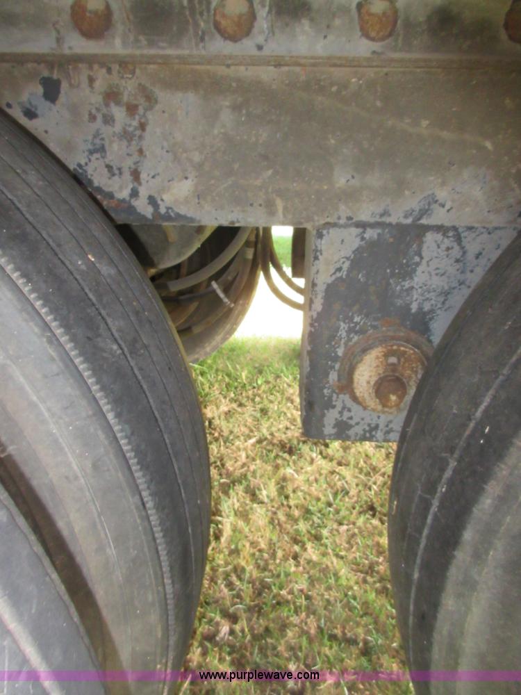 image for item I1871 1997 Dorsey AIDT-LS dry van trailer