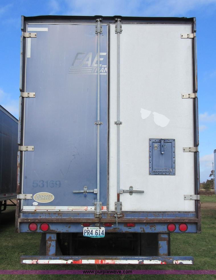 image for item I1872 1997 Dorsey AIDT-LS dry van trailer