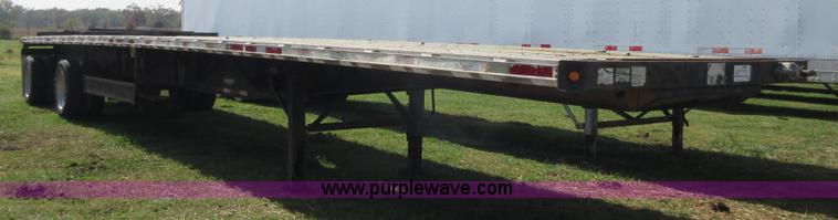image for item I1874 1998 Wabash flatbed trailer