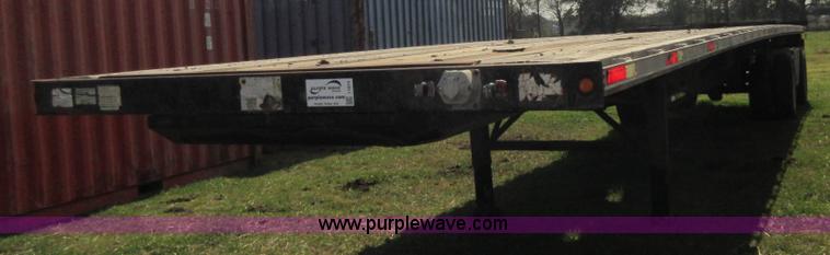 image for item I1874 1998 Wabash flatbed trailer