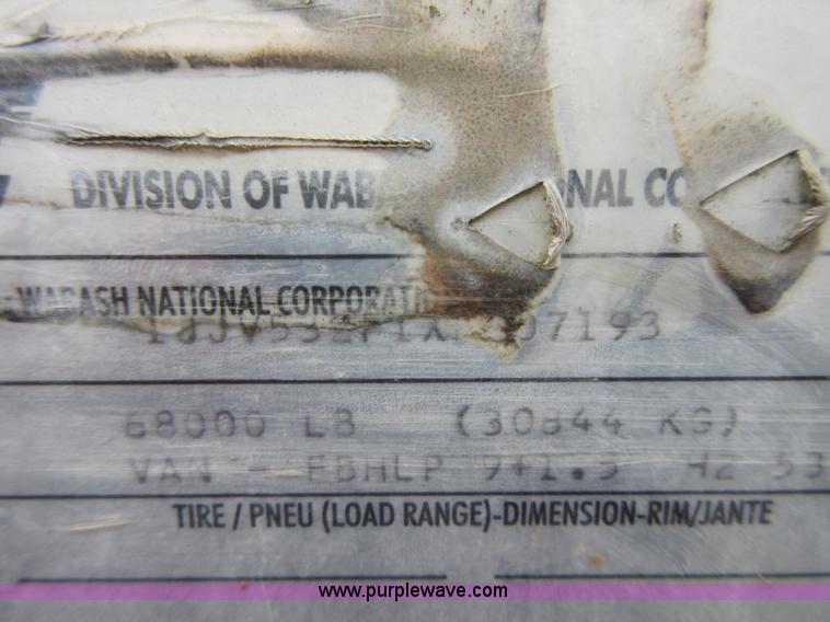 image for item I1881 1999 Freuhauf FBHLP dry van trailer