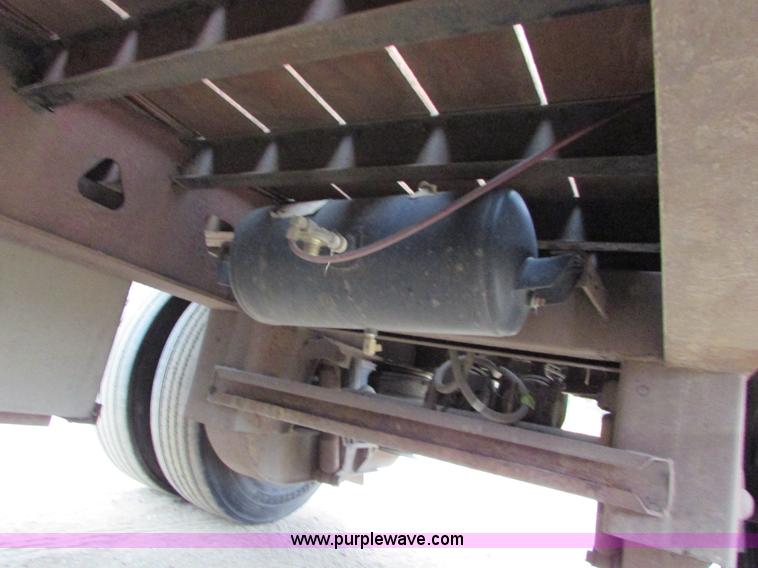 image for item J1690 1993 Trail King drop deck trailer