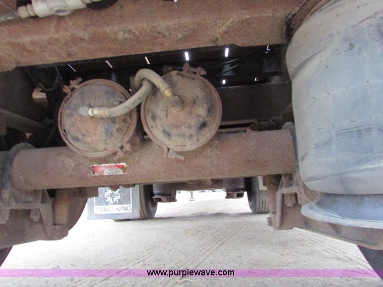 image for item J1690 1993 Trail King drop deck trailer