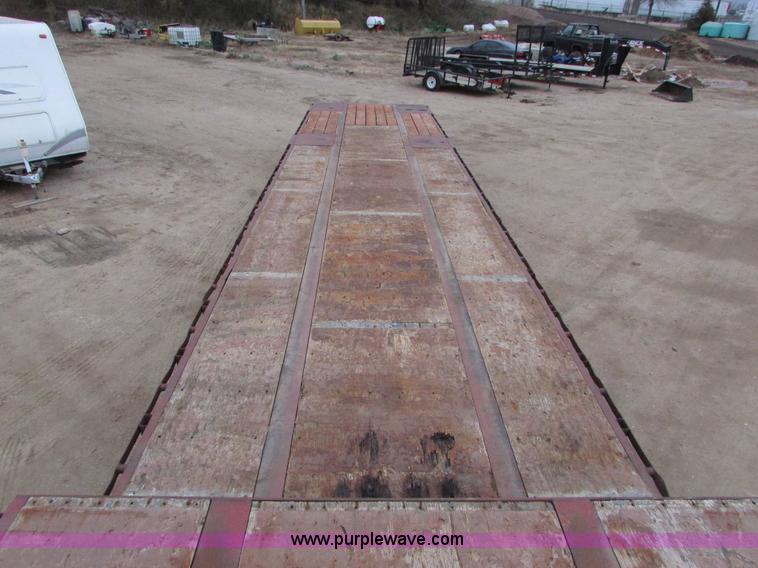 image for item J1690 1993 Trail King drop deck trailer