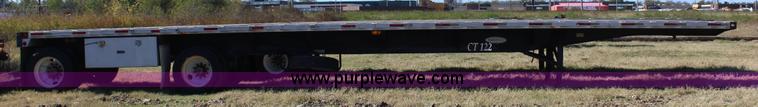 image for item J4264 1999 Fontaine flatbed trailer