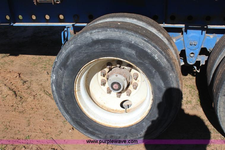 image for item J4266 1988 Fontain FTW-3-8048SLWSP flatbed trailer