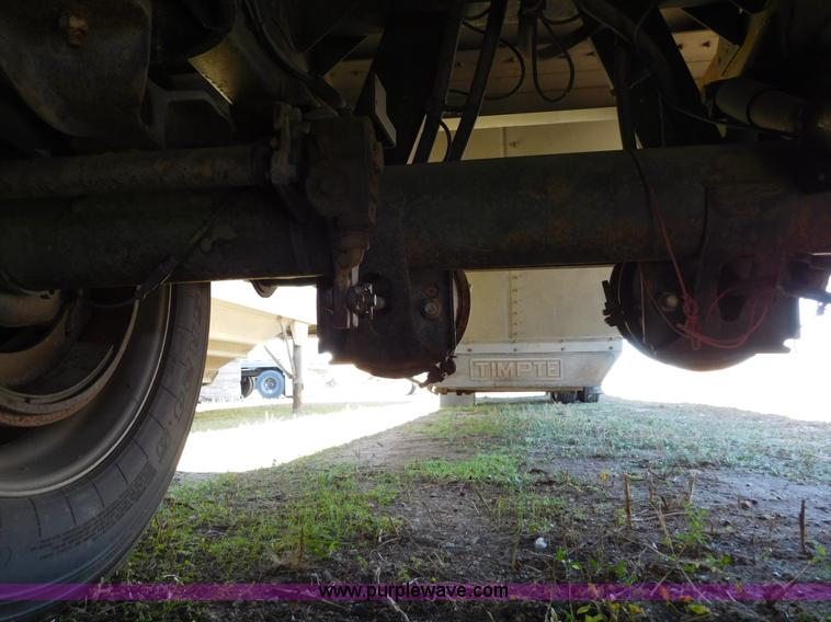 image for item J6840 2009 Timpte Super Hopper double hopper grain trailer