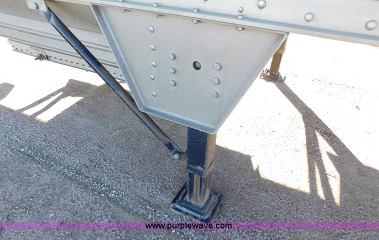 image for item J6843 2010 Wilson DWH-550 double hopper grain trailer