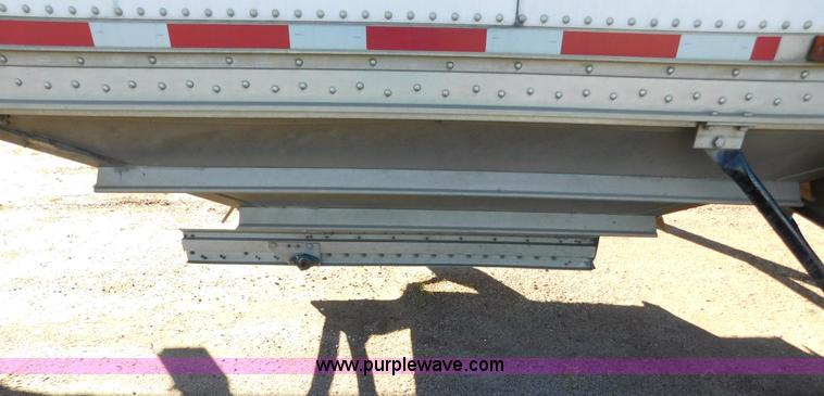 image for item J6843 2010 Wilson DWH-550 double hopper grain trailer