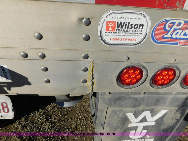 image for item J6843 2010 Wilson DWH-550 double hopper grain trailer