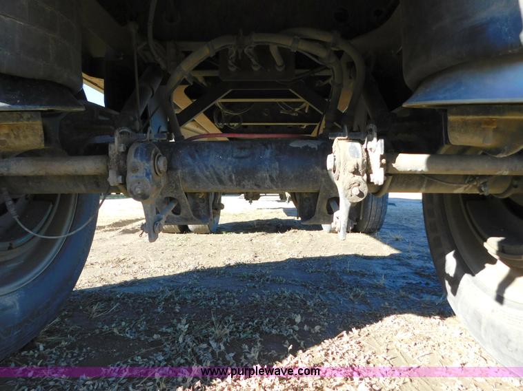 image for item J6843 2010 Wilson DWH-550 double hopper grain trailer