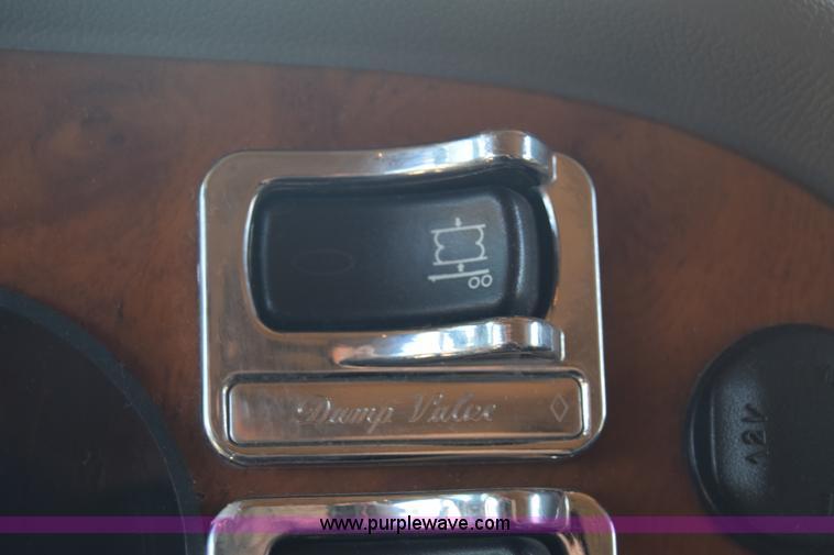 image for item K4917 2007 Peterbilt 379 semi truck