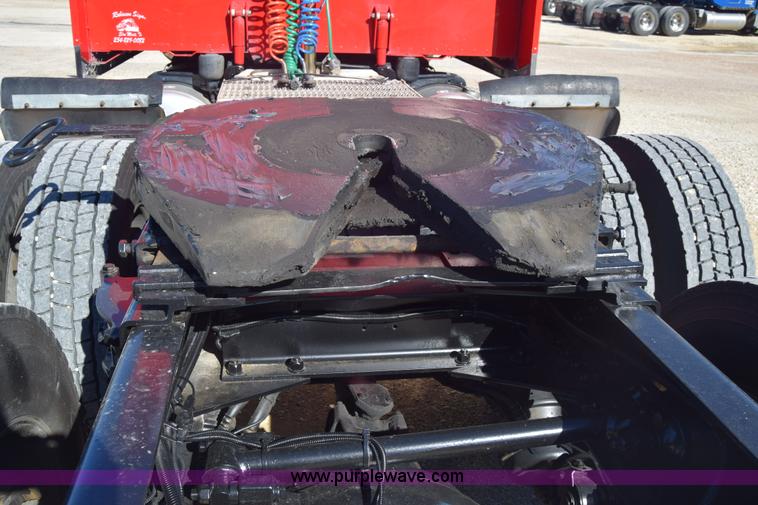 image for item K4917 2007 Peterbilt 379 semi truck