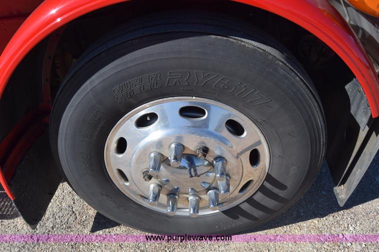 image for item K4917 2007 Peterbilt 379 semi truck