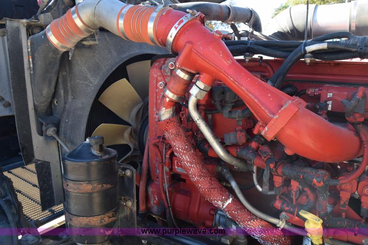 image for item K4918 2006 Kenworth W900 semi truck