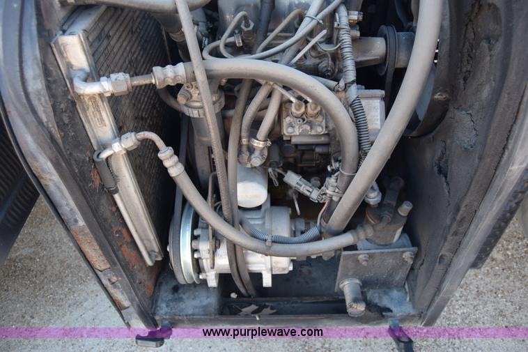 image for item K4918 2006 Kenworth W900 semi truck