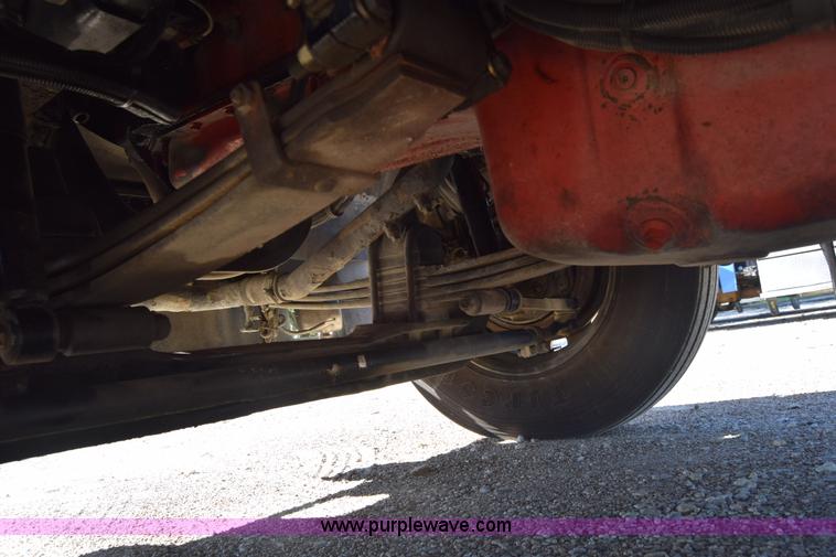 image for item K4918 2006 Kenworth W900 semi truck