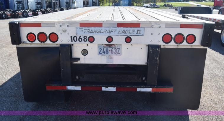 image for item K4919 2003 Transcraft Eagle II flatbed trailer