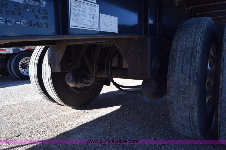 image for item K4919 2003 Transcraft Eagle II flatbed trailer