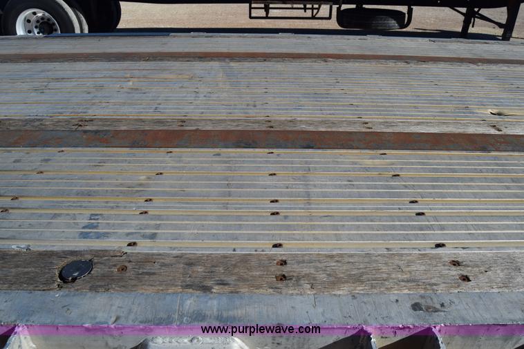 image for item K4920 2003 Transcraft DTL-2100 drop deck trailer